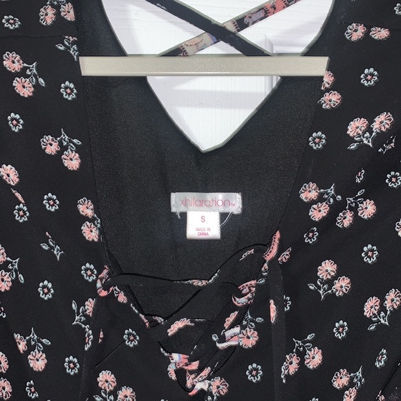 Xhilaration long sleeve dress - Picture 2 of 3